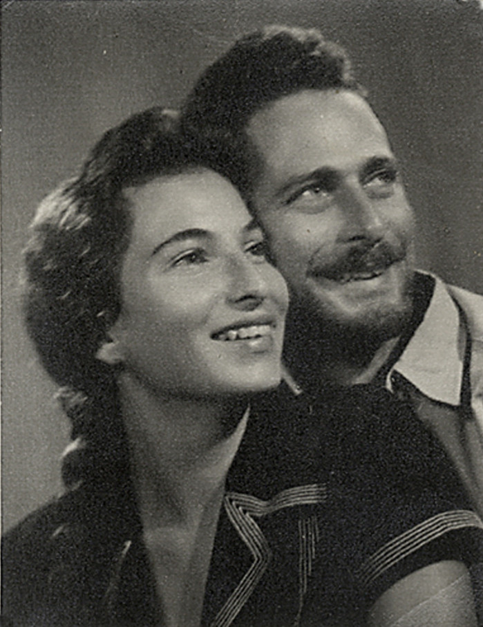 סיפורה של משפחת בית אור – מאלבום המשפחה