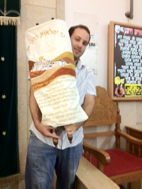 אסתר קווה לבית גלובה – מאלבום המשפחה