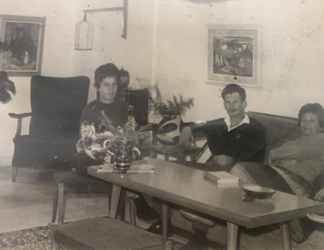 גיורא שחר – מאלבום המשפחה
