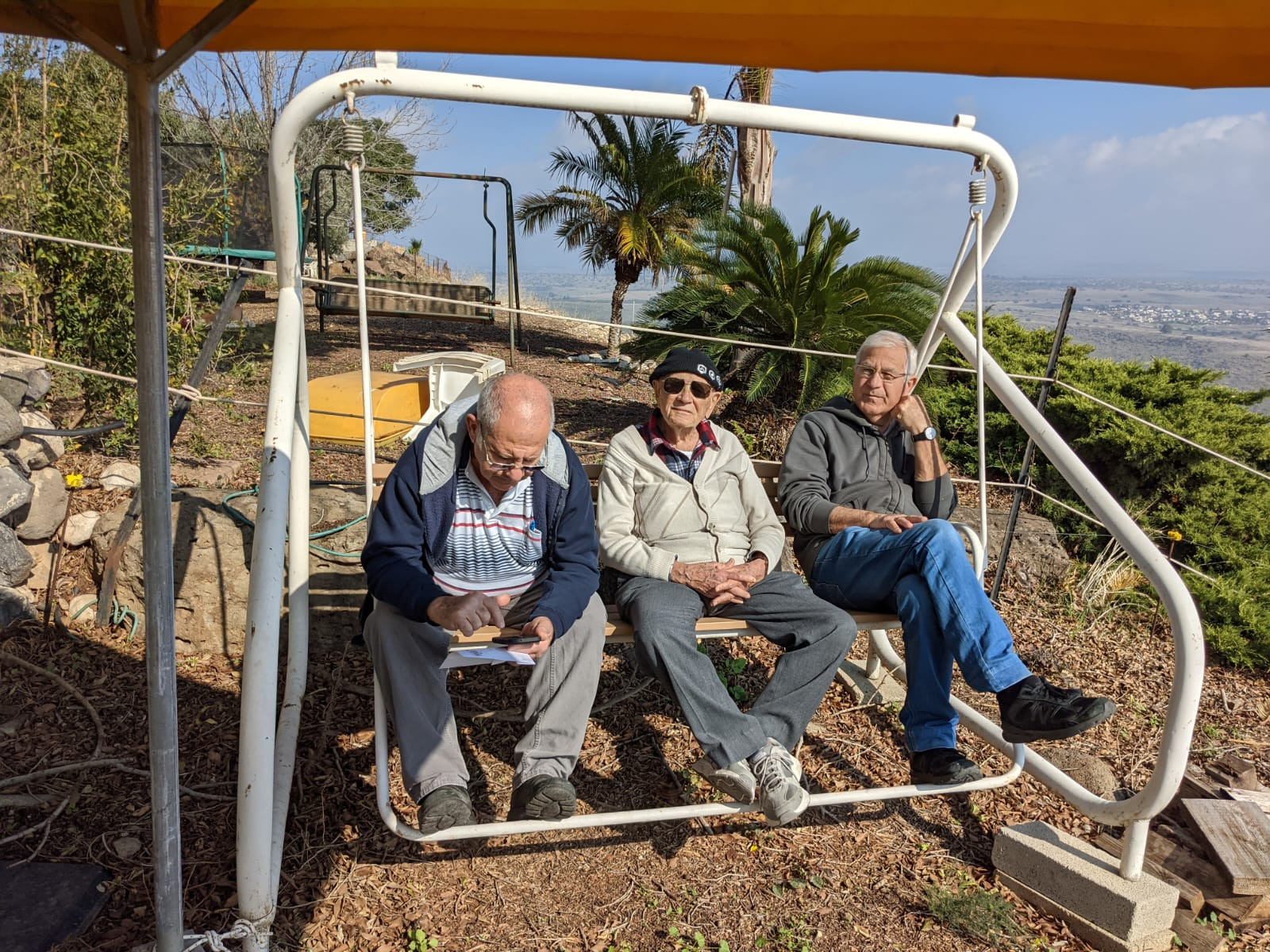 יצחק לביא – מאלבום המשפחה