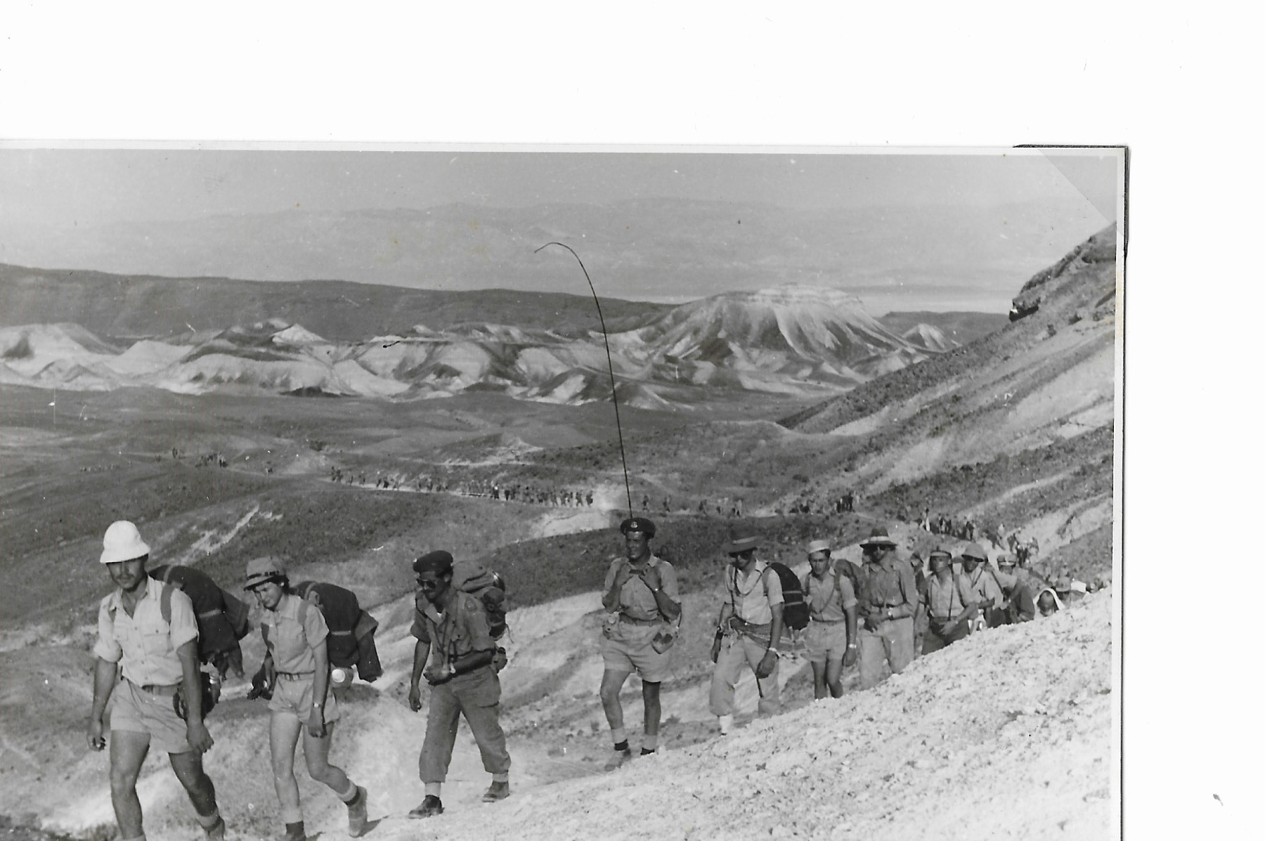 המסע המופלא של מנשה פיסטרוב – מאלבום המשפחה