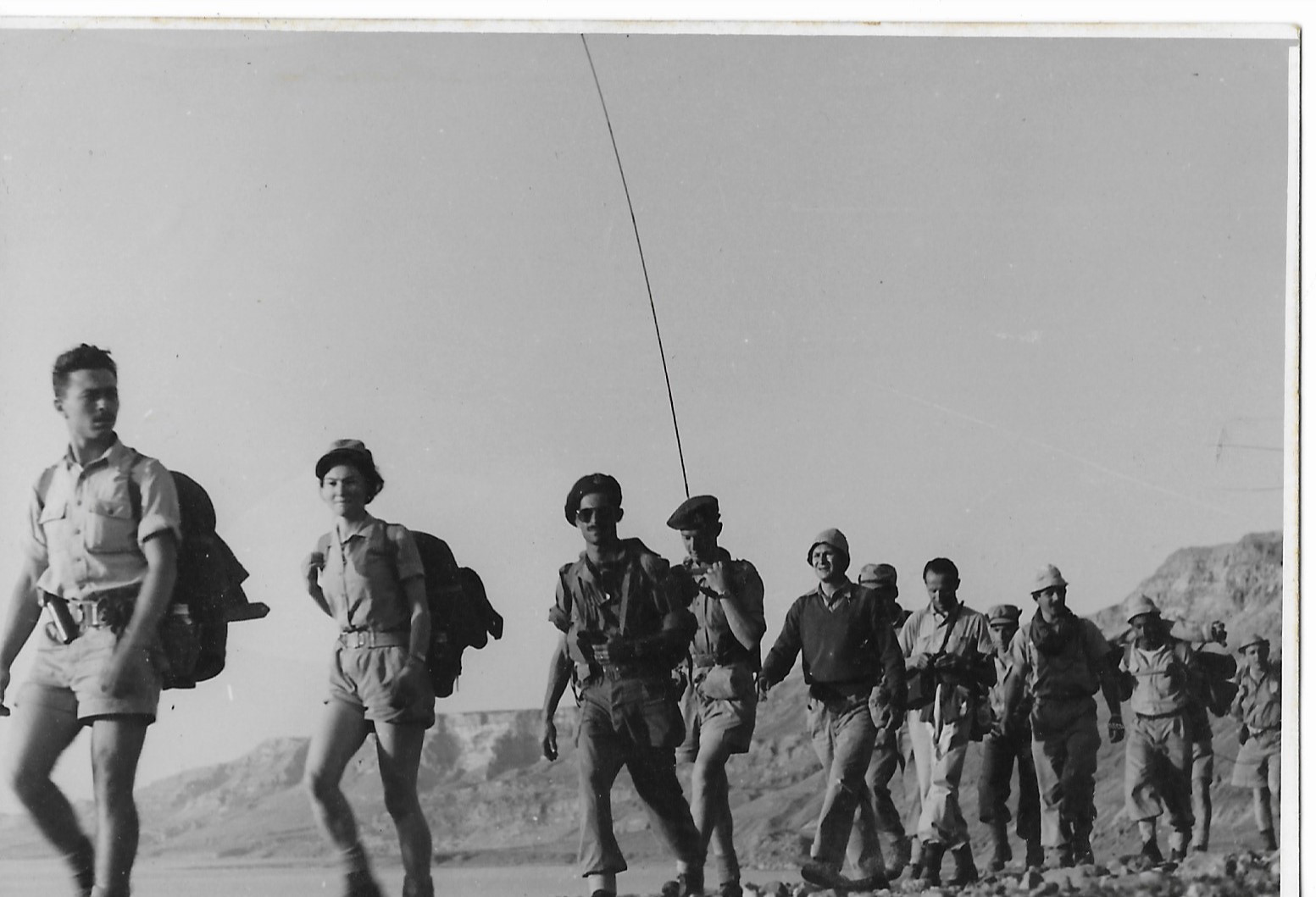 המסע המופלא של מנשה פיסטרוב – מאלבום המשפחה