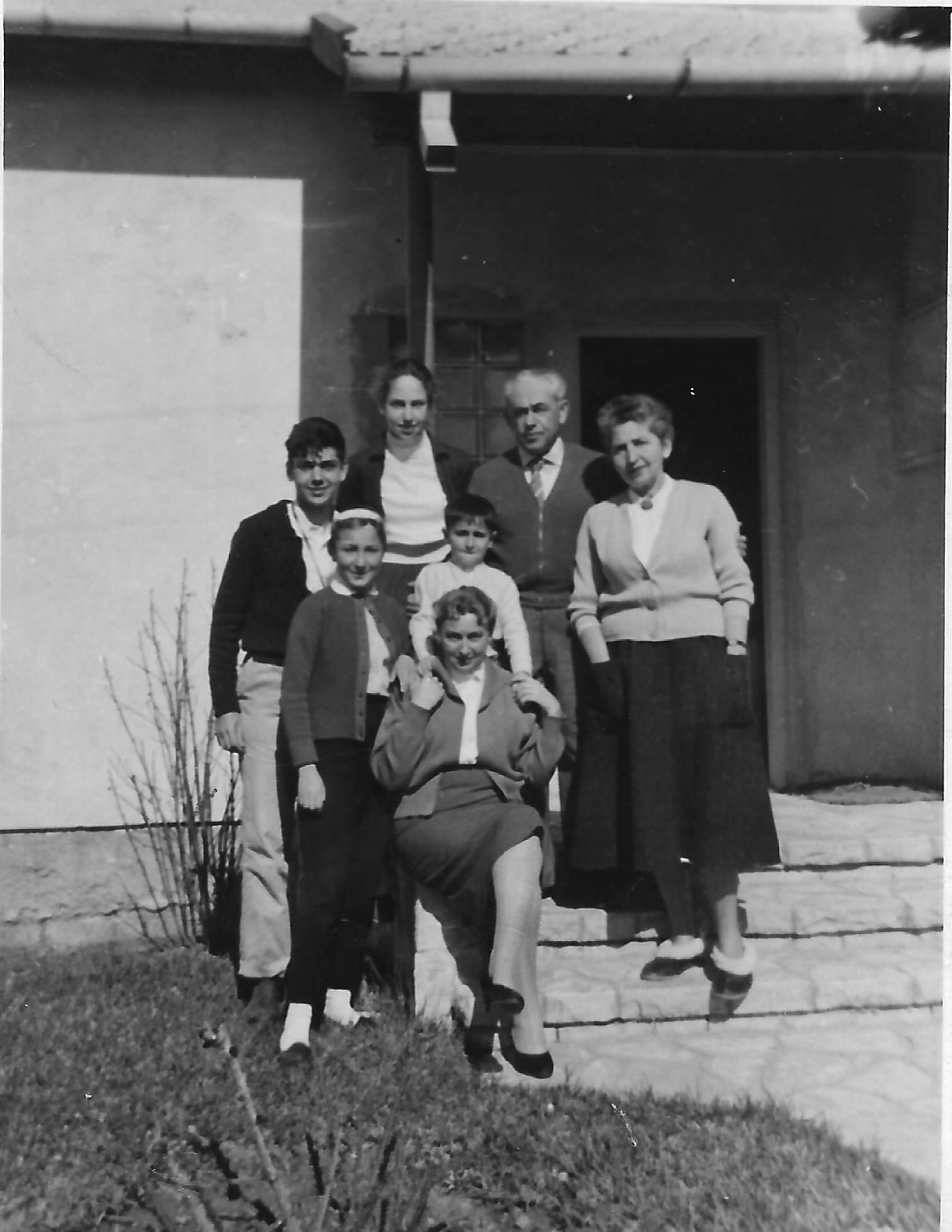 המשפחה זה העיקר – מאלבום המשפחה