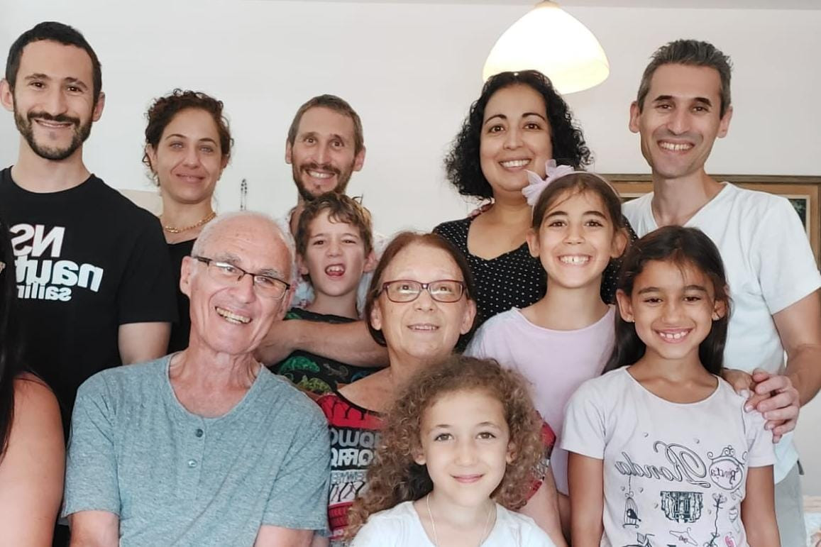 מהגג שברחוב זבולון לגג העולם